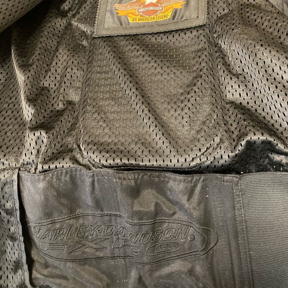 Women's Harley Davidson FXRG Leather Jacket - Picture 5 of 7